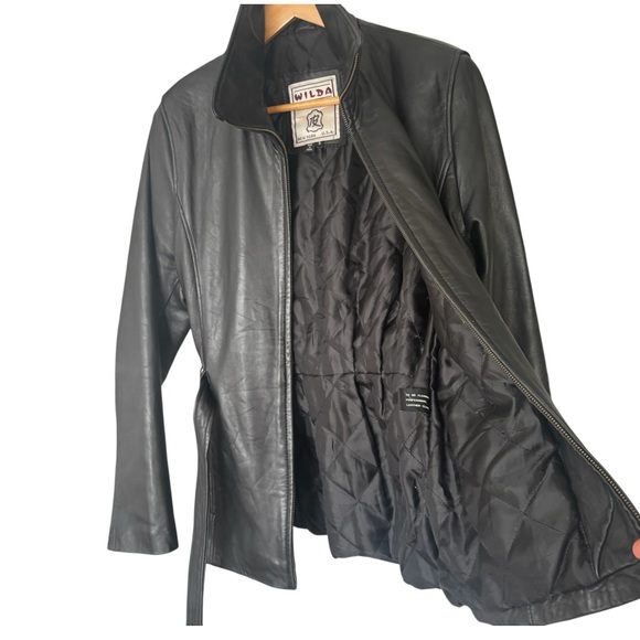 Wilda Vintage Black Leather Zip Up Belted Moto Jacket Size Small - Picture 9 of 11